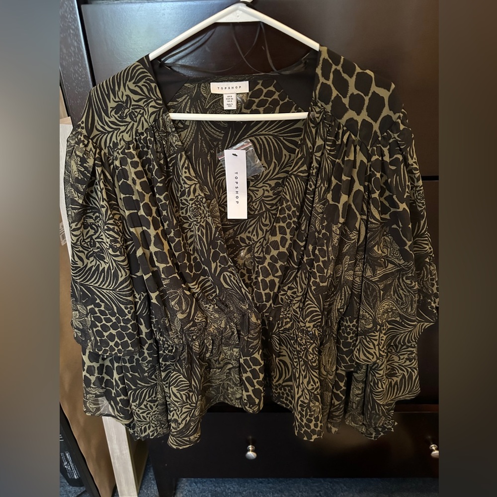 NWT Topshop cover up blouse